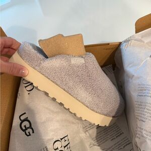 UGG Fuzz Sugar Terry Slide in Gray